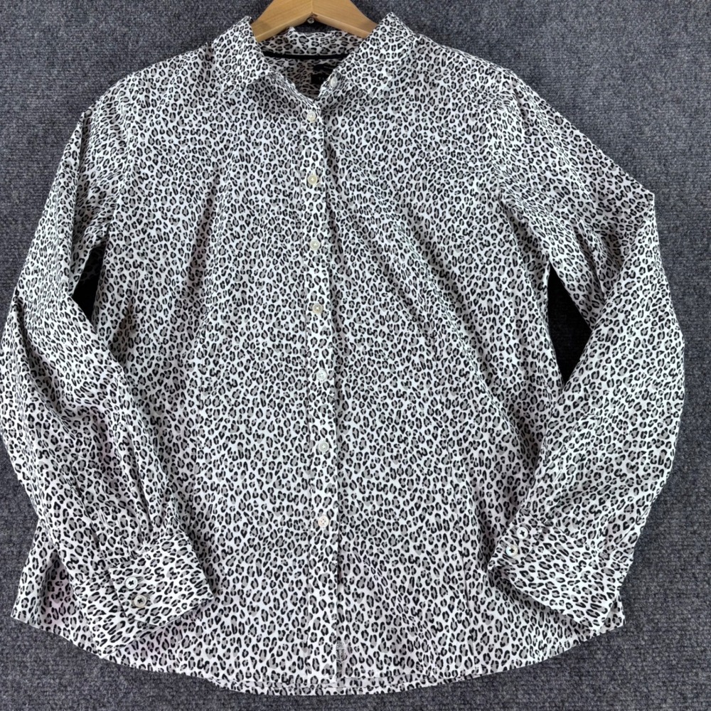 Talbots Button Down Shirt Womens 14 White Leopard Print Non-Iron Stretch Cotton